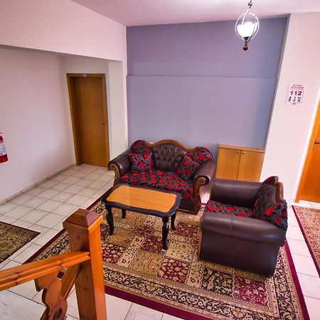 Hotel Parku I Palmave Gjirokastër Exterior foto
